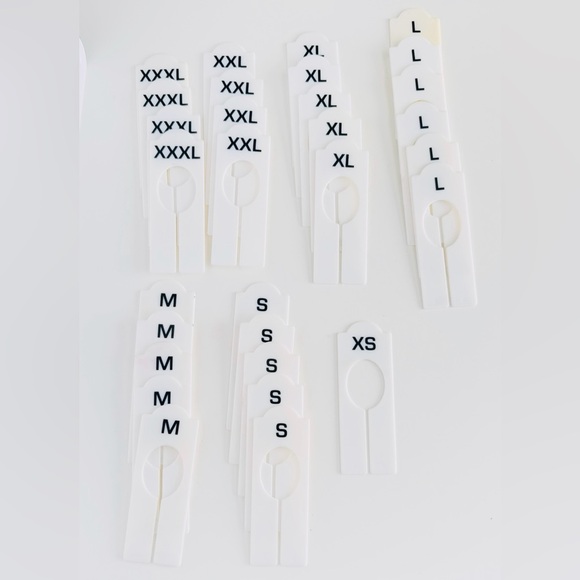 Set of 30 White Clothing Size Markers Sizing Dividers Sizes XS-XXXL - Picture 1 of 10